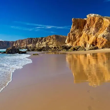 Cantinho De * Sagres